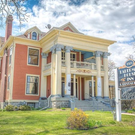 Lauerman House Inn Bed & Breakfast Marinette Екстер'єр фото